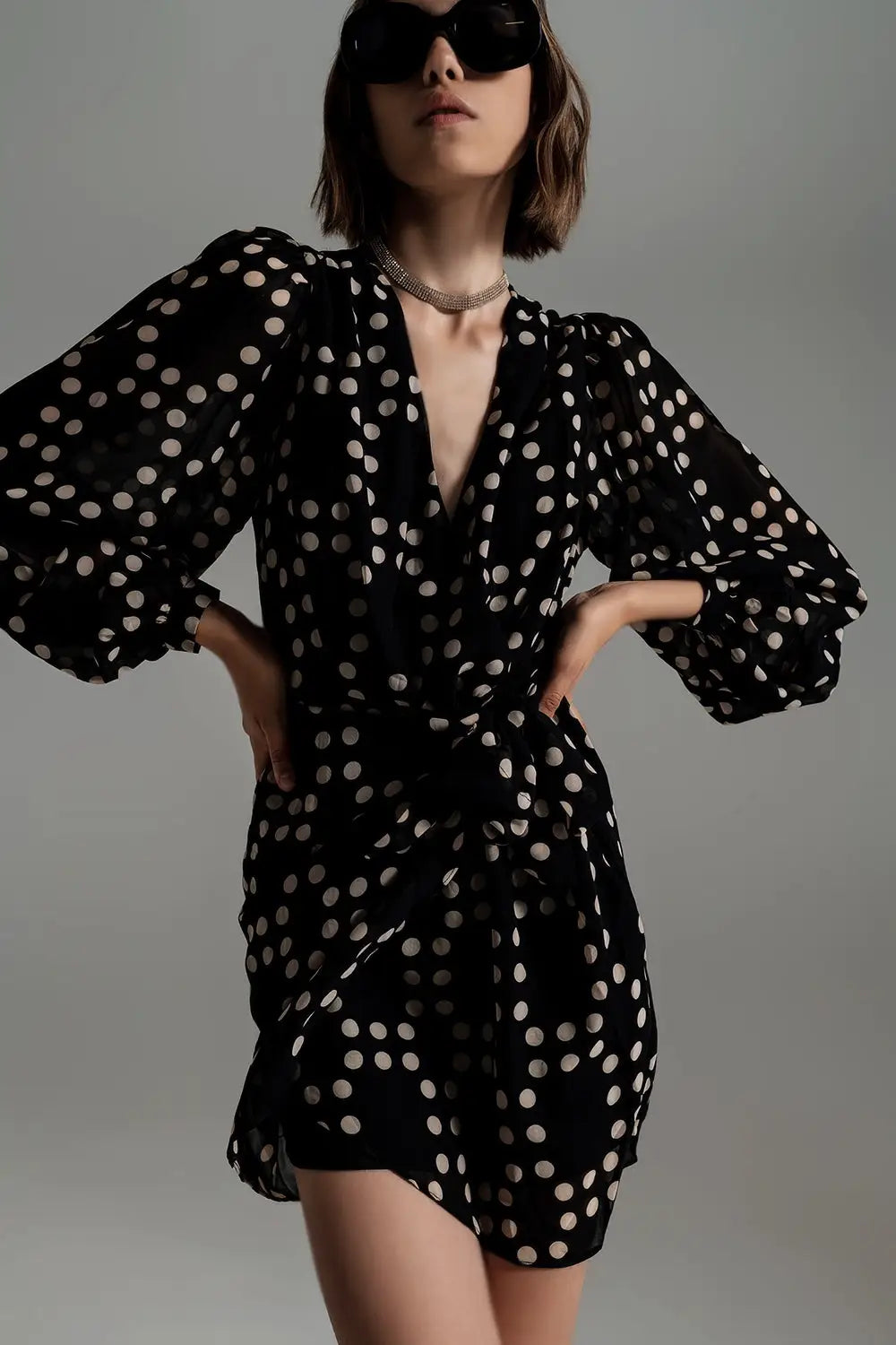 cream and black mini dress Short Dress With Wrapped Skirt And Balloon Sleeves In Cream And Black Polka Dot Print Large / Black