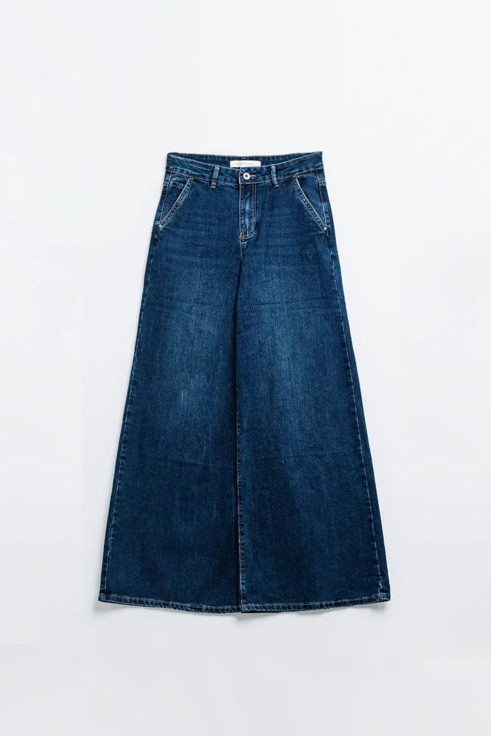 Super wide leg jeans in mid-wash
