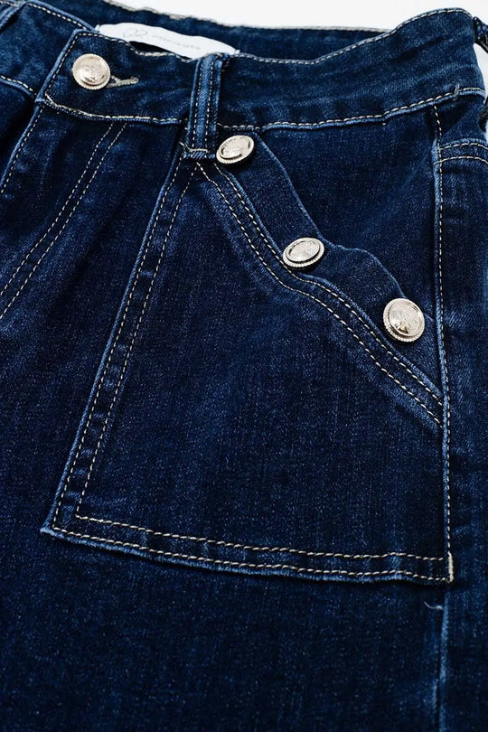 Wide leg jeans with 3 button detail