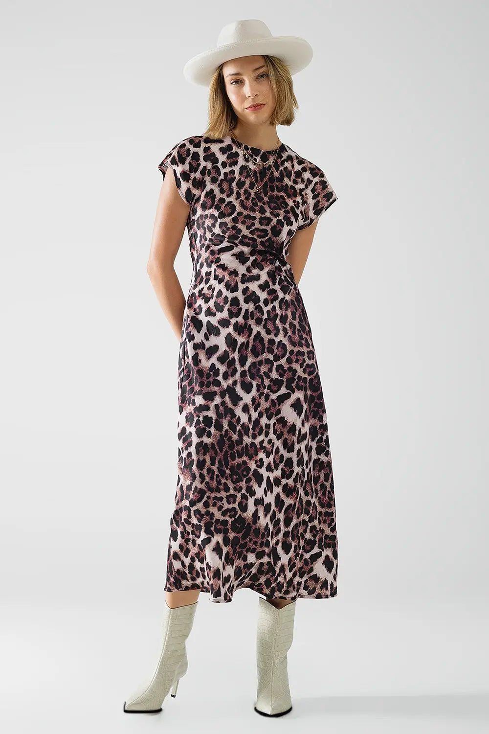 Leopard print maxi dress with knotted detail at the waist - Dresses