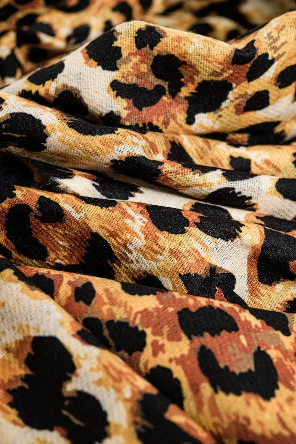 Fine woven scarf with leopard print in camel - CAMEL / ONE - Scarves