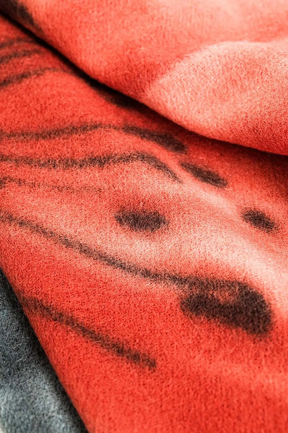 red flower print scarf - RED / ONE - Scarves