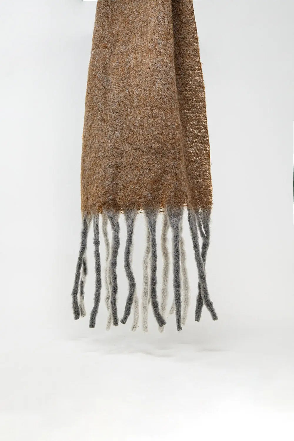 Chunky knit scarf in brown color block with fringes - BROWN / ONE - Scarves