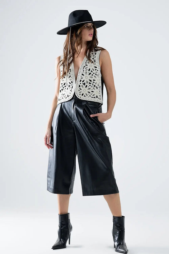 Embroidery Velvet Short Vest in white - Jackets Tops