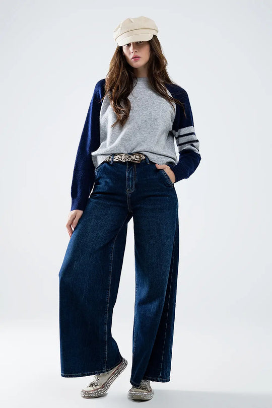 Bi-Color Raglan Sleeve pullover in Navy and Grey - Sweaters