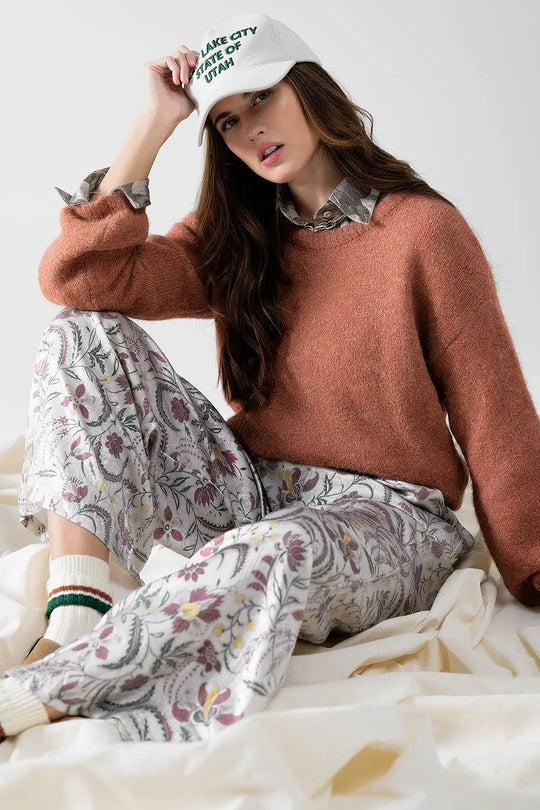 gray flower printed satin pants - Pants