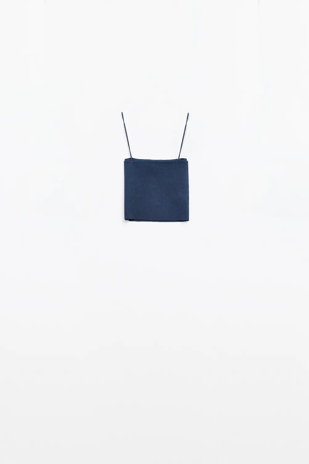 Basic knitted Top In navy With Thin Straps - Tops Sweaters