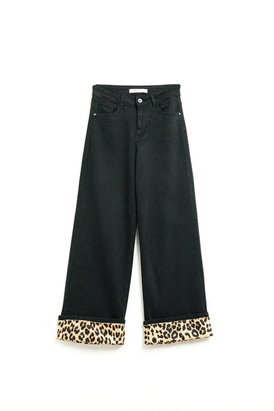 Wide leg black pants with leopard print at the bottom - Colored Jeans
