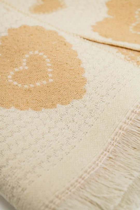 beige scarf with heart print and golden thread detail - BEIGE / ONE - Scarves