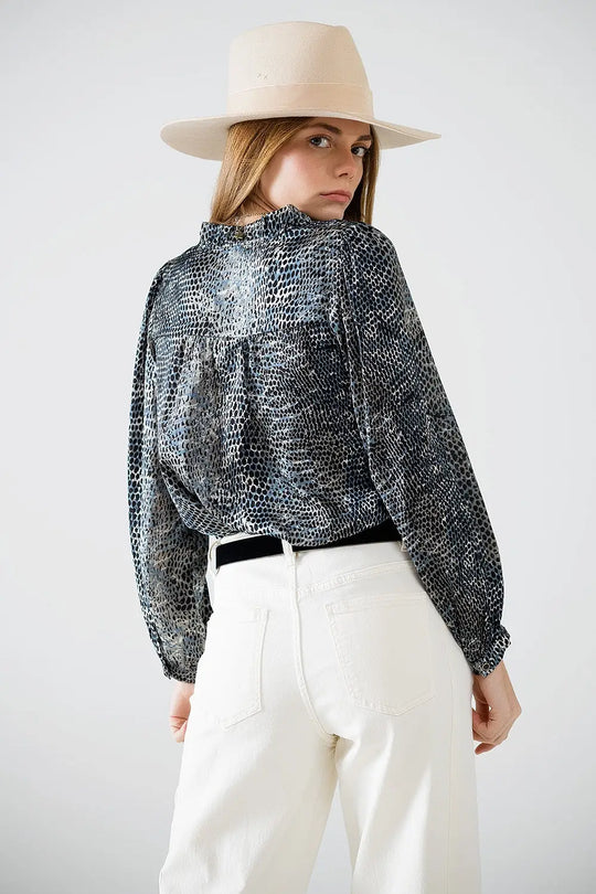 chiffon blouse in grey leopard print - Shirts