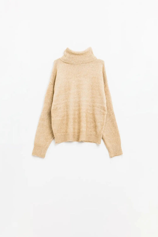 Beige turtleneck jumper with dropped sleeves - Sweaters