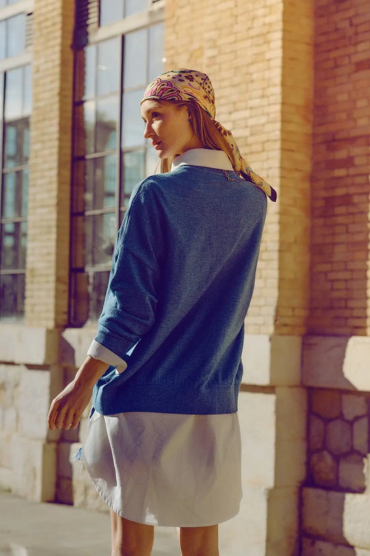 Loose fine-knit sweater in blue with a round neck - BLUE / ONE - Sweaters