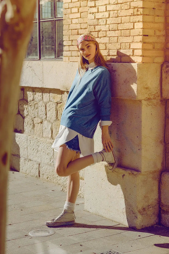 Loose fine-knit sweater in blue with a round neck - BLUE / ONE - Sweaters