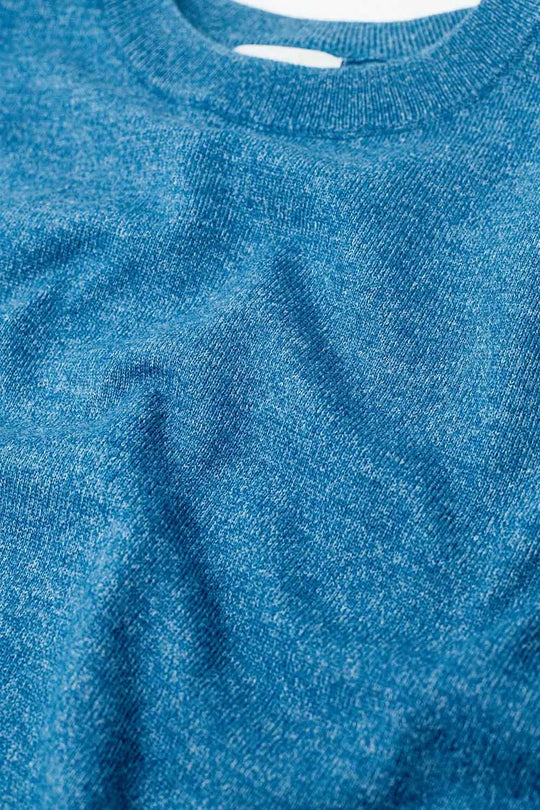 Loose fine-knit sweater in blue with a round neck - BLUE / ONE - Sweaters