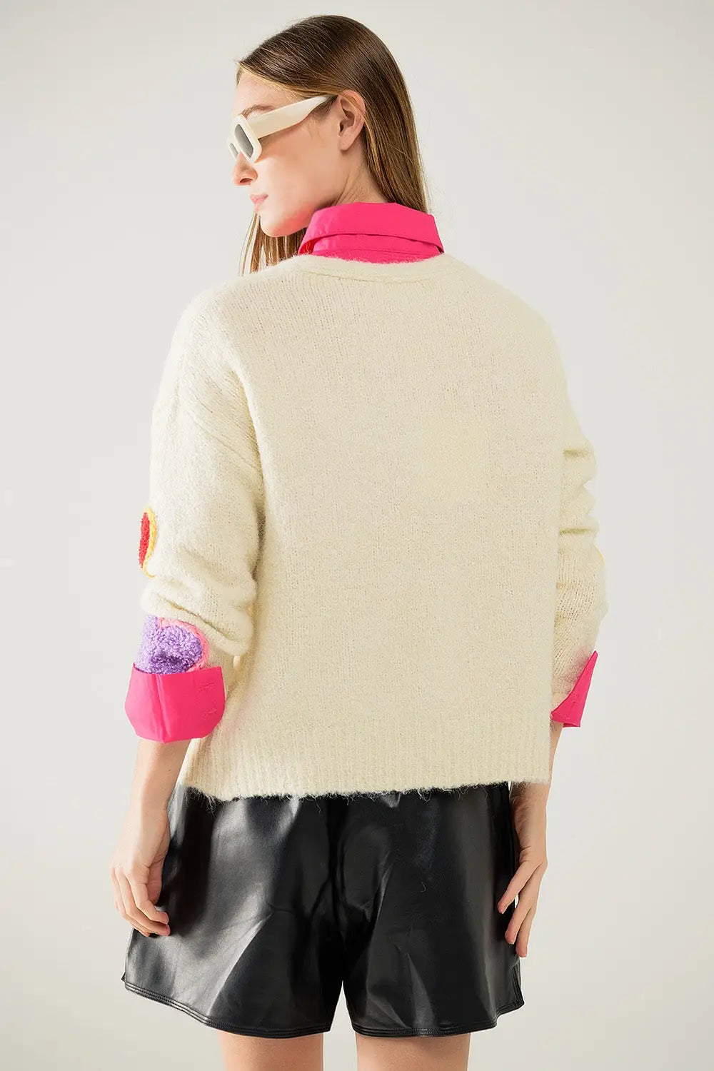Beige knitted cardigan with embroidered hearts - BEIGE / ONE - Cardigans