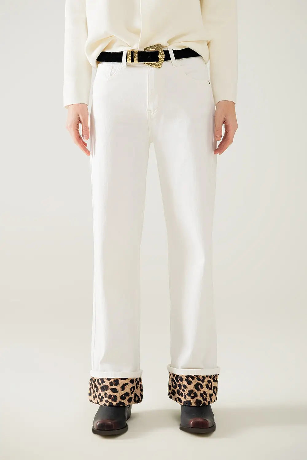 Wide leg cream pants with leopard print at the bottom - Colored Jeans