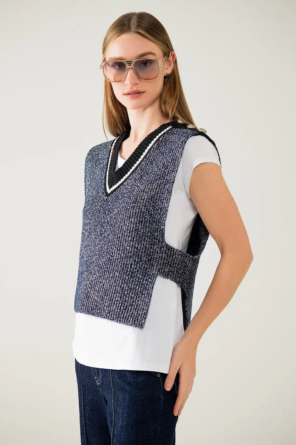 V-neck knitted vest with open side - NAVY / ONE - Sweaters