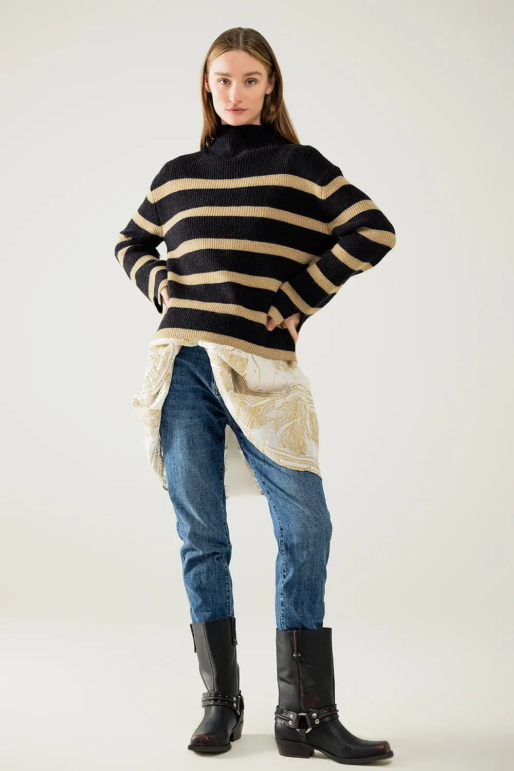 Ribbed knit jersey in black with camel stripes - BLACK / ONE - Sweaters