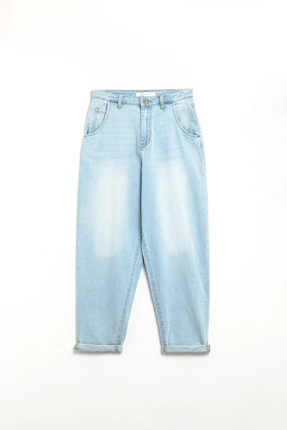 Light Wash Mom Jeans With Side Pockets