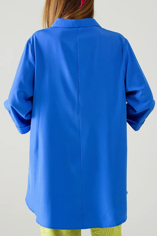 Shirt made of very soft and lightweight fabric in electric blue color. - Shirts