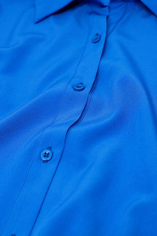 Shirt made of very soft and lightweight fabric in electric blue color. - Shirts
