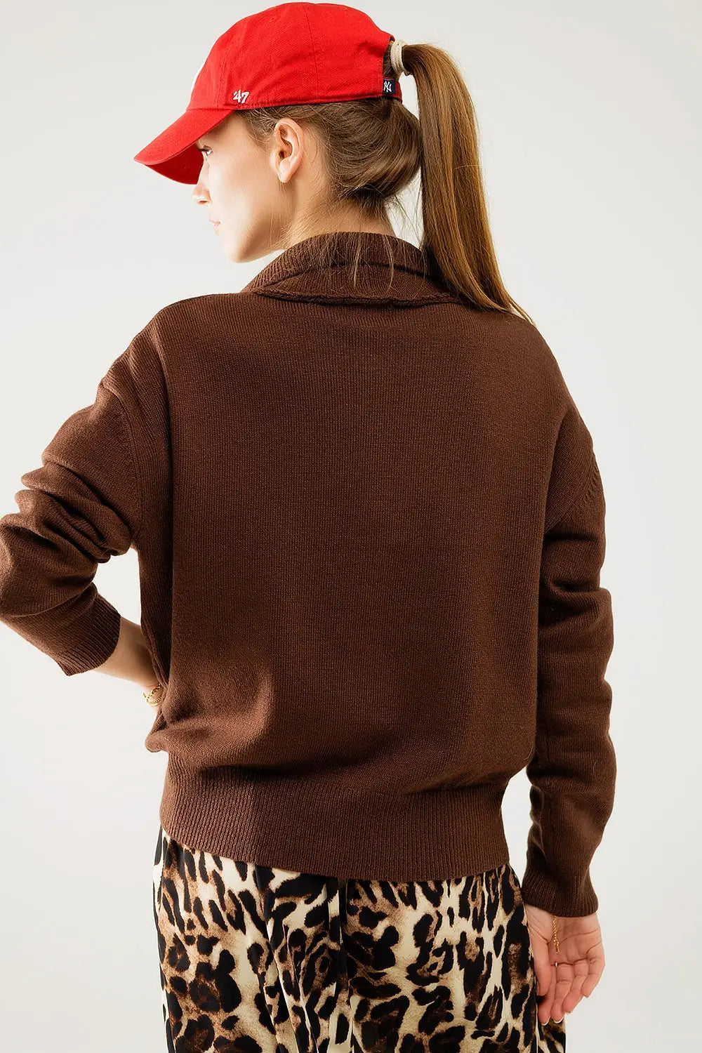 Brown loose sweater with button closure - Sweaters