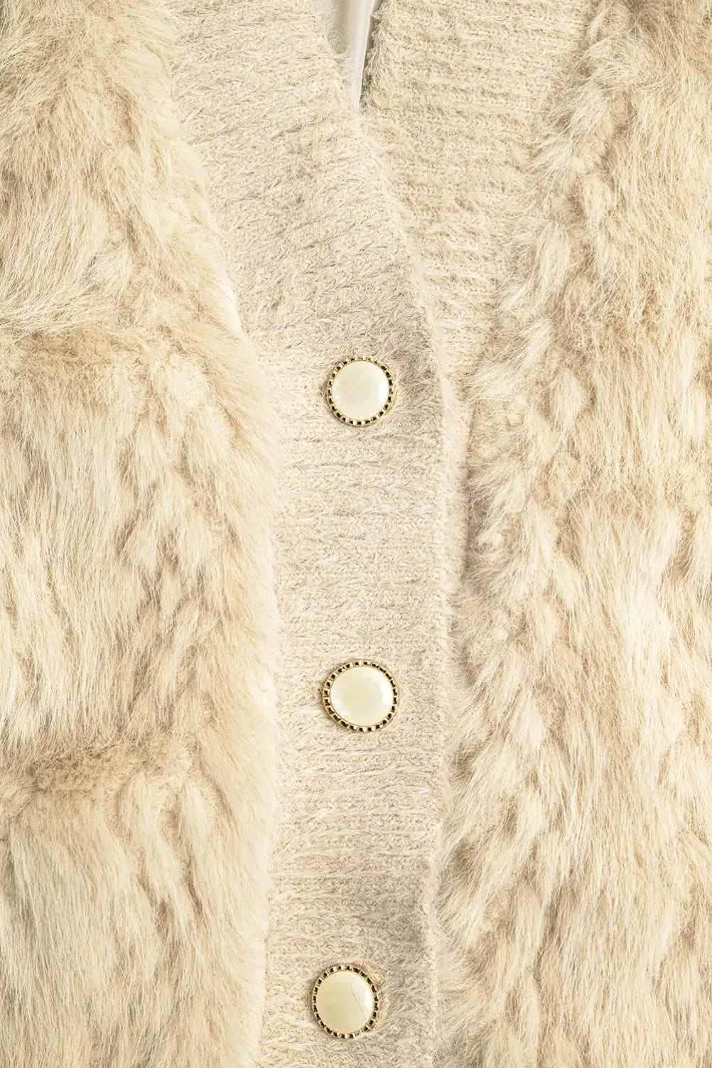 Cropped Jacket in beige in fine fur - Jackets