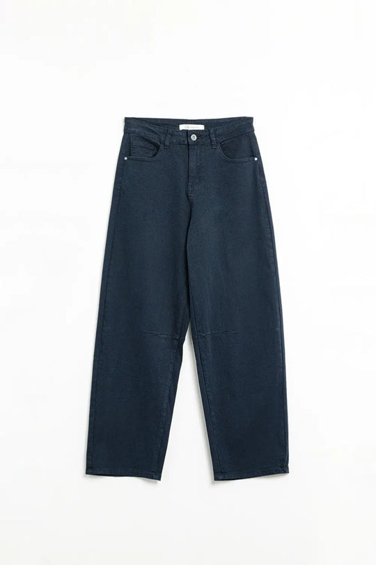 Comfortable stretch jeans with barrel leg in navy - Colored Jeans