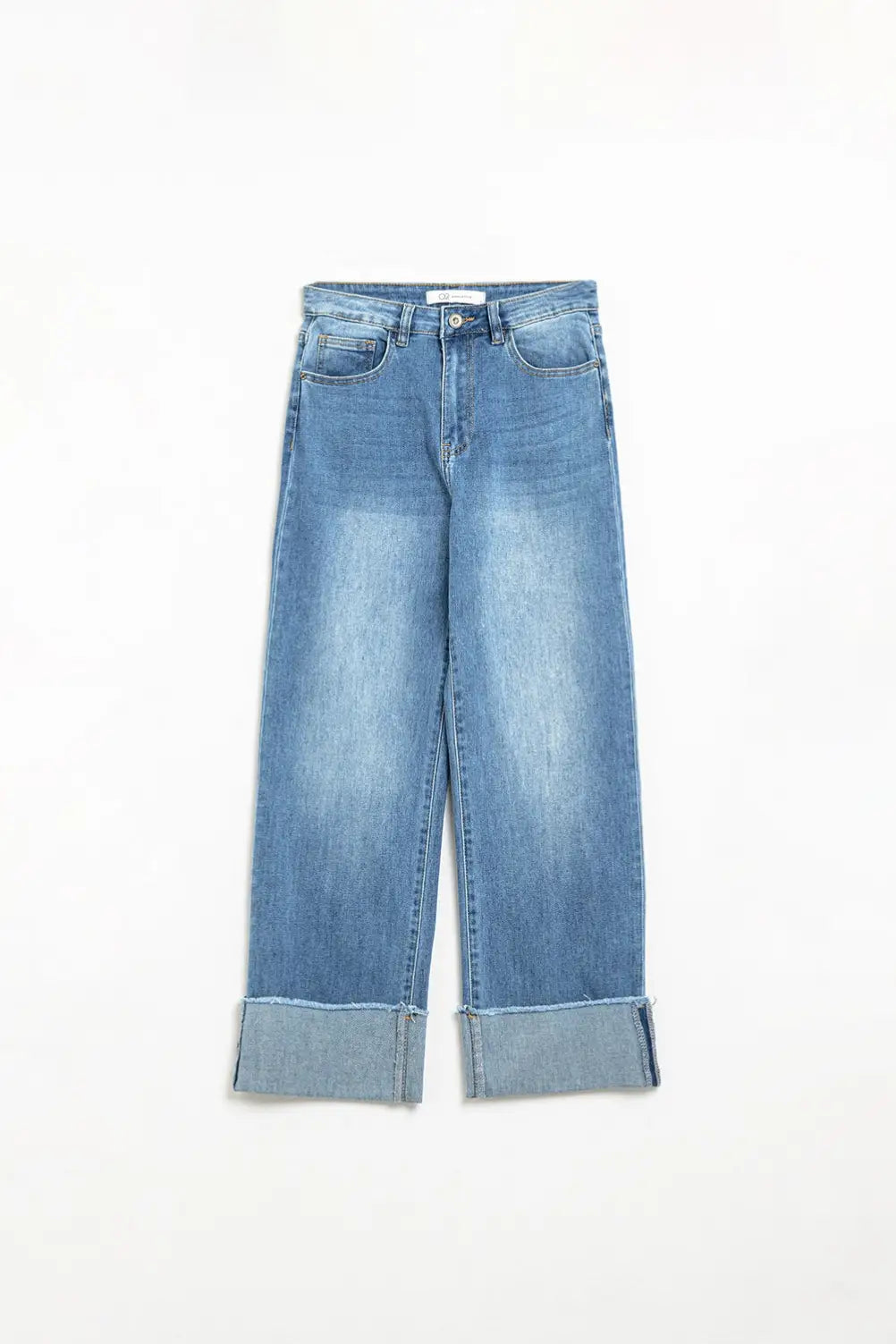medium wash straight fit on cuffed hem jeans