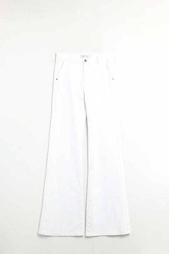 Comfy Stretcy White Flared Pants - Pants