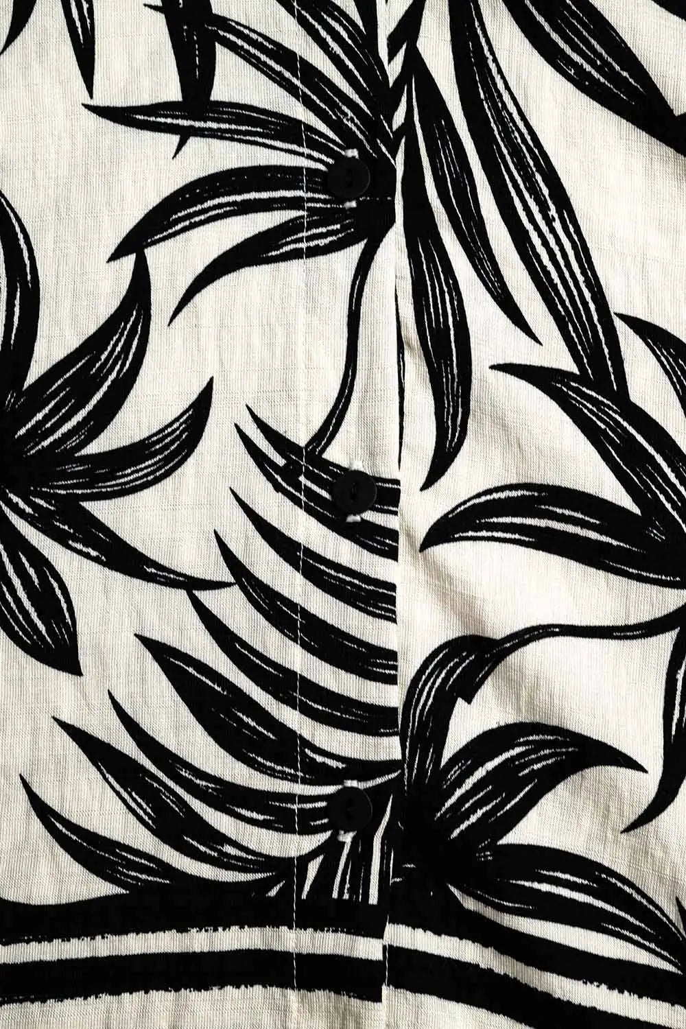 Tropical Motif Relaxed Blouse in Black and White - Shirts