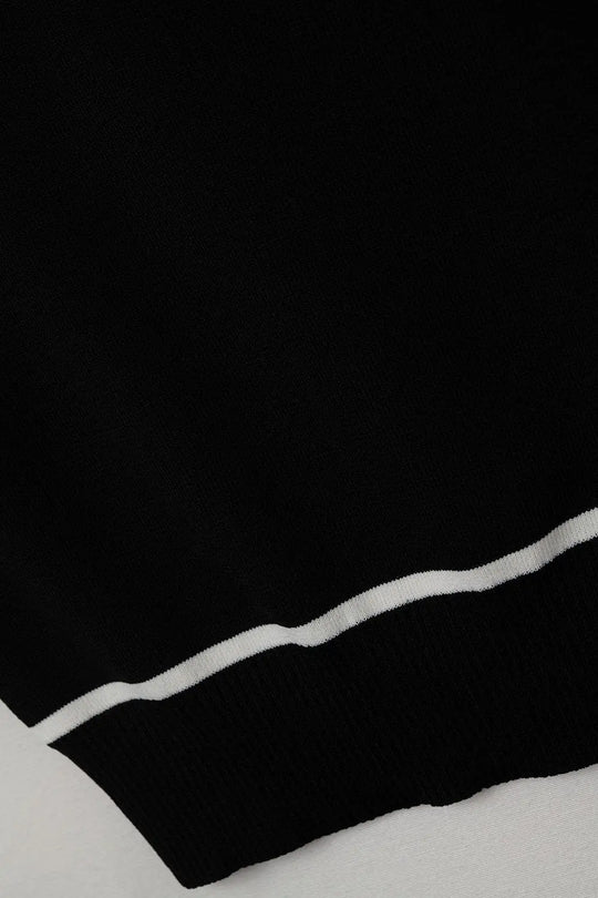 Sleeveless Sweater In Black Featuring detail White Lines - BLACK / ONE - Tops