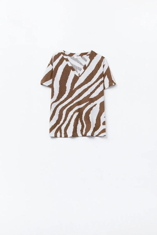 V-neck t-shirt with camel zebra print - T-Shirts