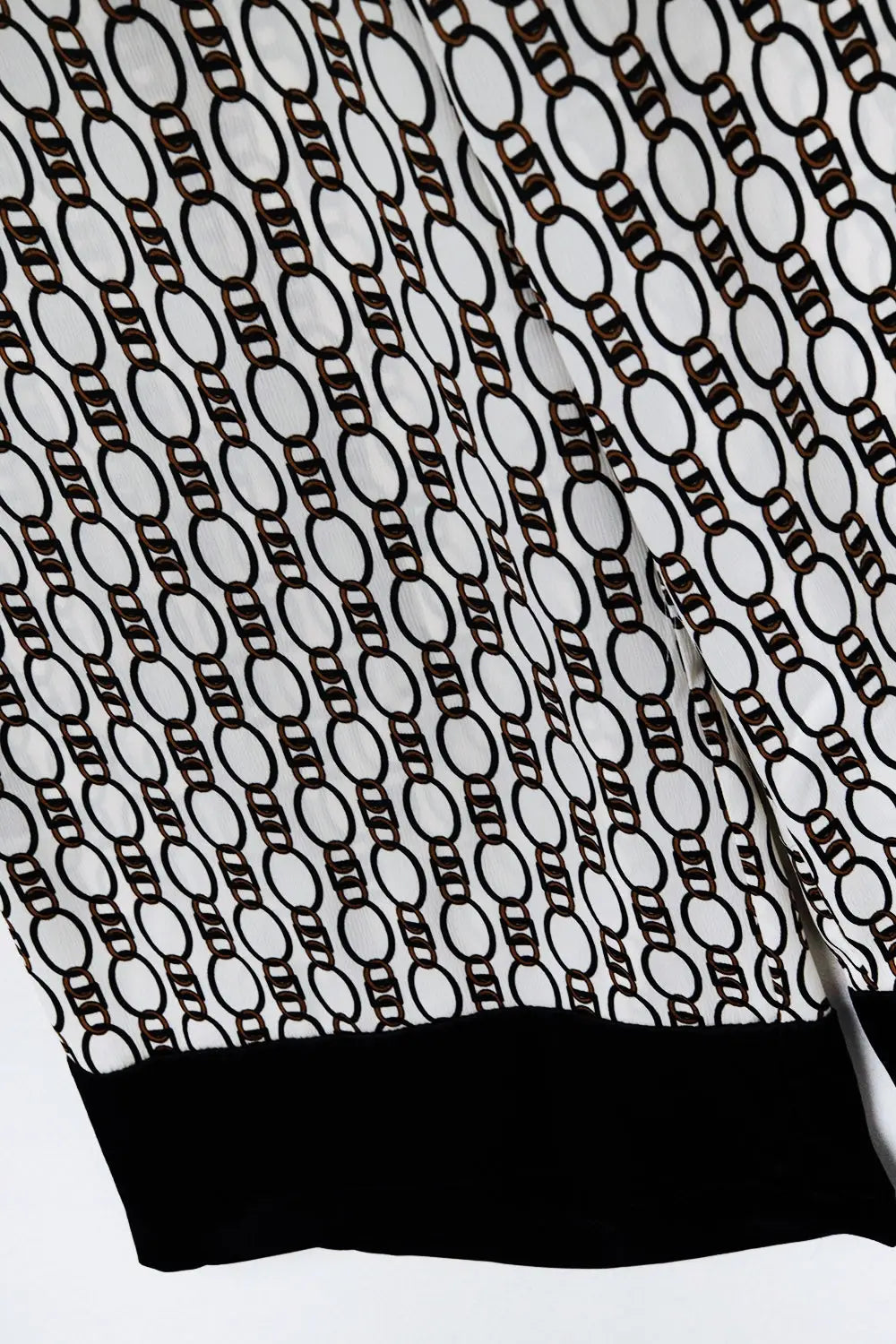 Wide-Leg Printed Pants with Chain Motif - Pants