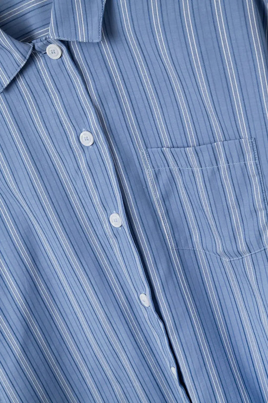 Relaxed fit Cropped Striped Shirt in Blue - Shirts