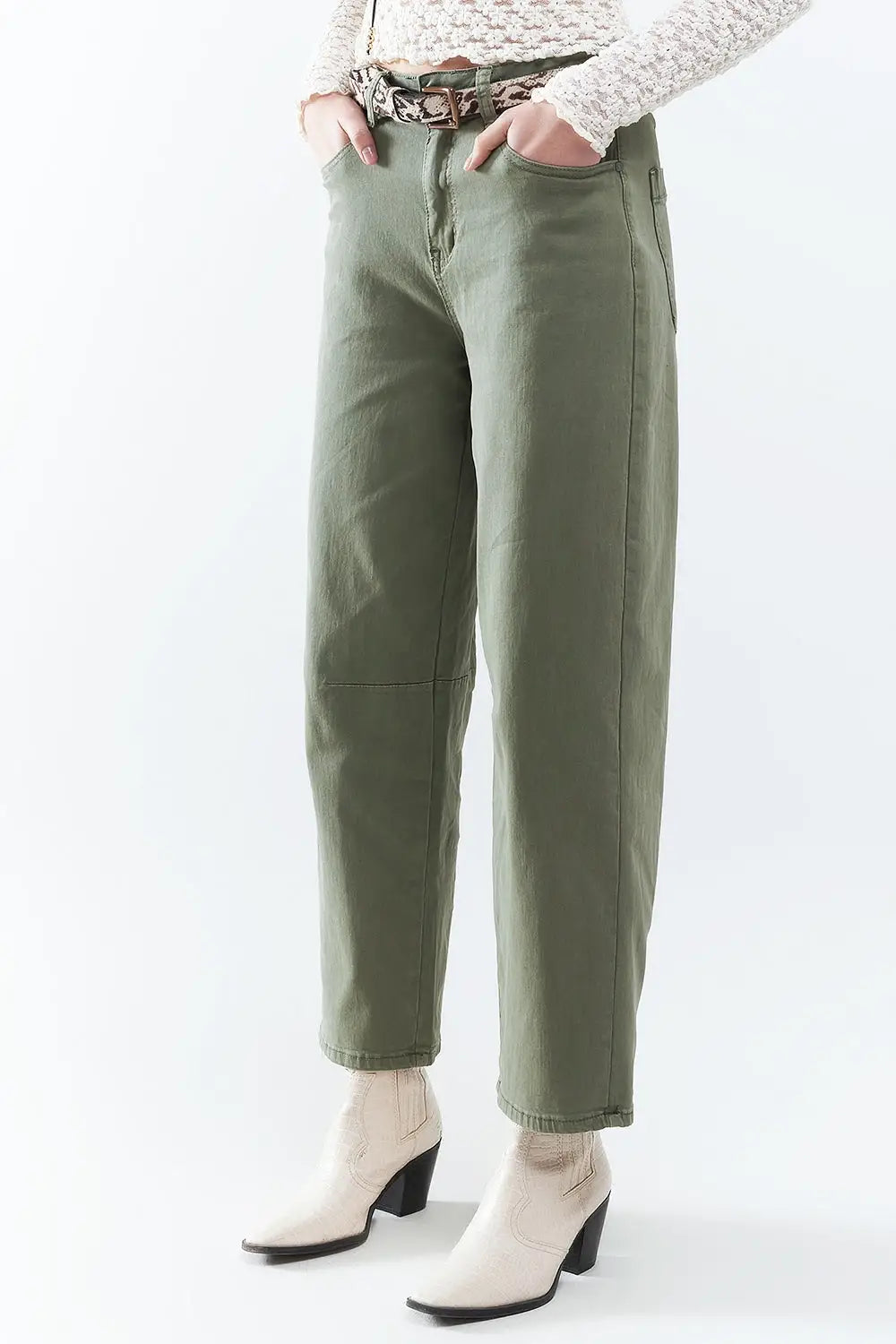 Straight Ankle-Length Pants in khaki with Knee Seam Detail - Colored Jeans