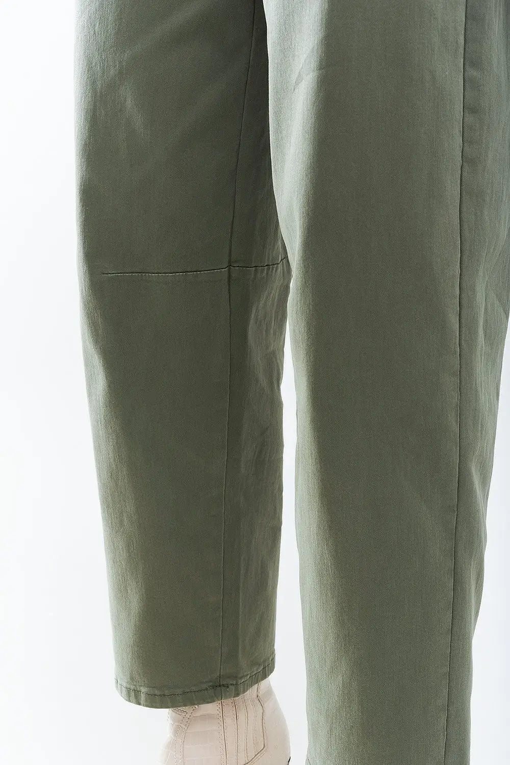 Straight Ankle-Length Pants in khaki with Knee Seam Detail - Colored Jeans
