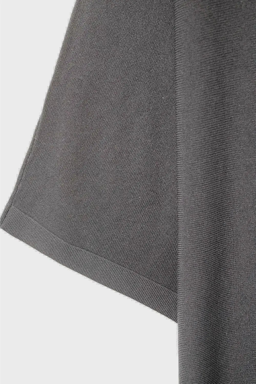 Oversized Sweater in Black with Elbow-Length Sleeves - BLACK / ONE - Sweaters