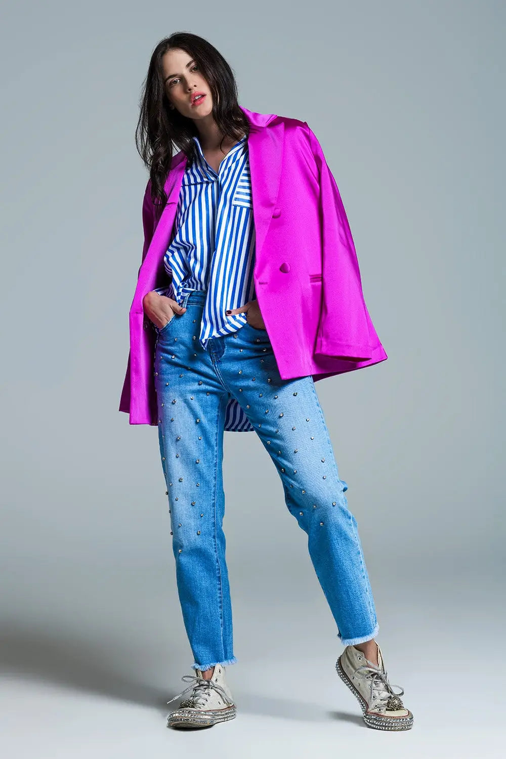 White oversized blouse with vertical stripes in blue and chest pocket - Shirts