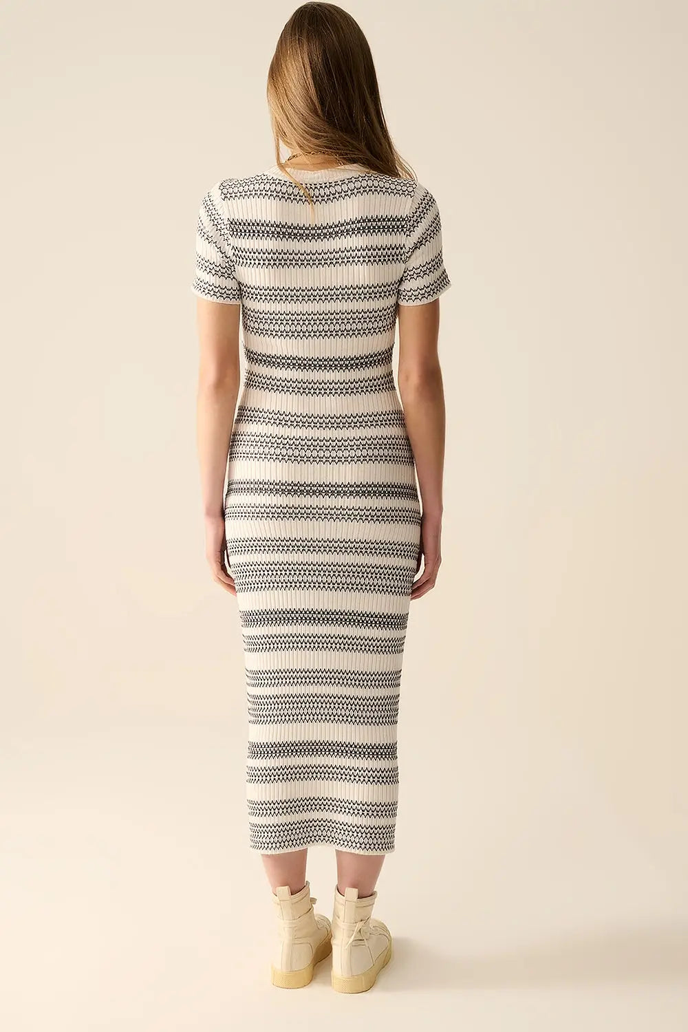 High-quality knitted maxi dress with zigzag detail - Dresses