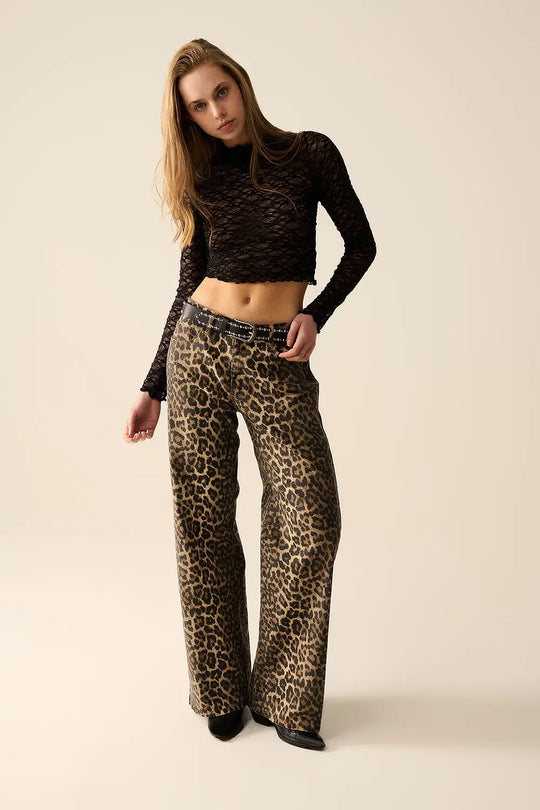 Black Cropped lace t-shirt with Long Sleeves - Tops