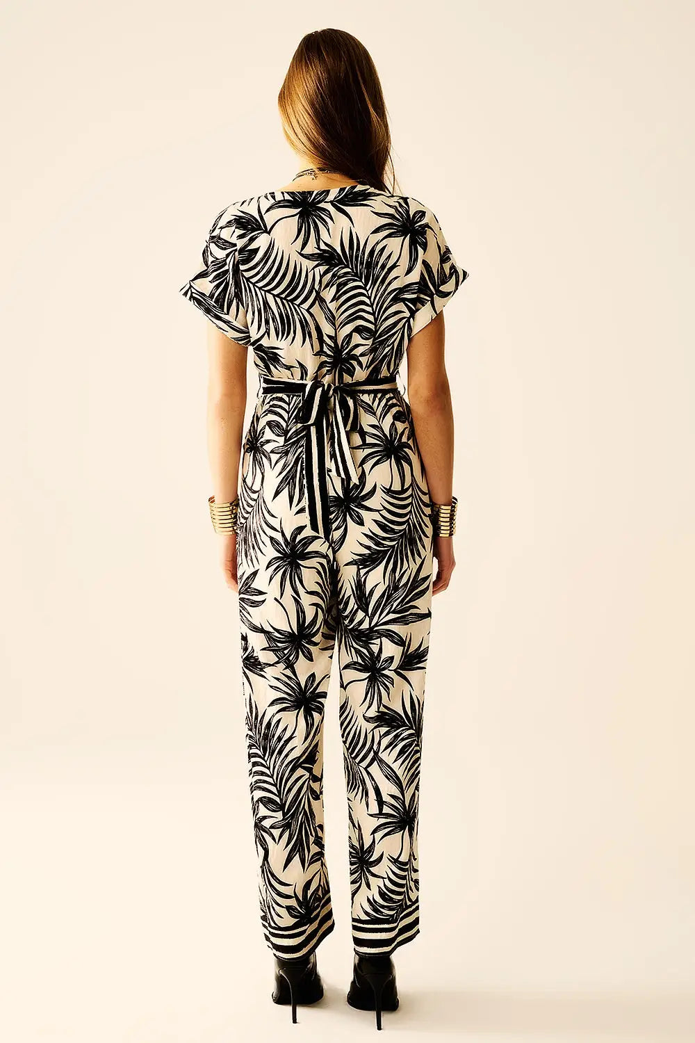 Tropical Motif Short Sleeve Jumpsuit in black and white - Jumpsuits