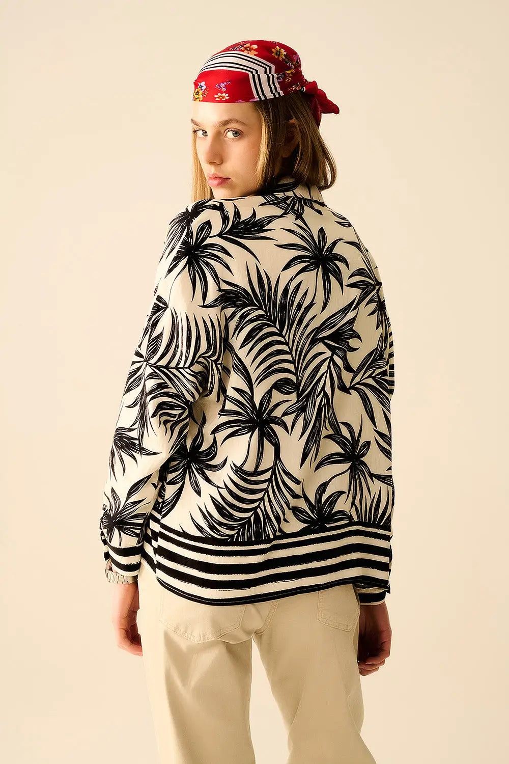 Tropical Motif Relaxed Blouse in Black and White - Shirts