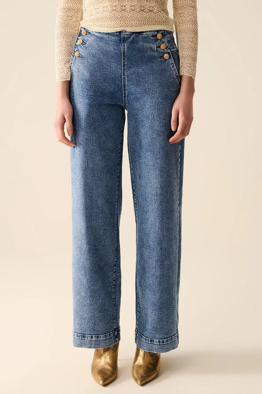 Straight Leg Marine Jeans With Gold Buttons in Mid Wash