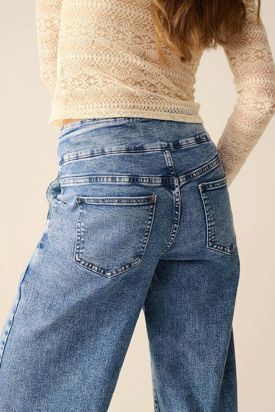 Straight Leg Marine Jeans With Gold Buttons in Mid Wash
