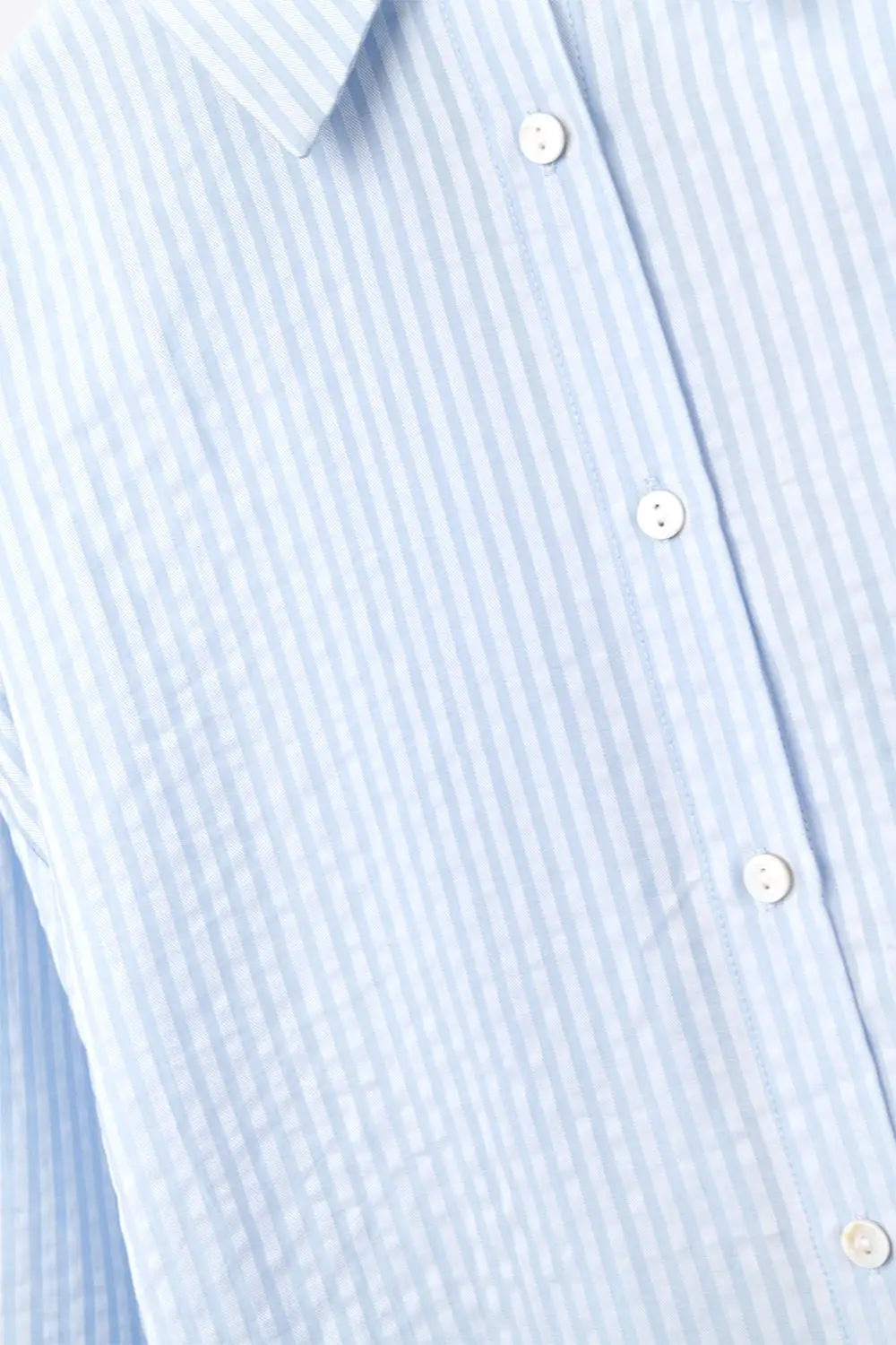 oversized baby blue shirt with bow in the back - Shirts