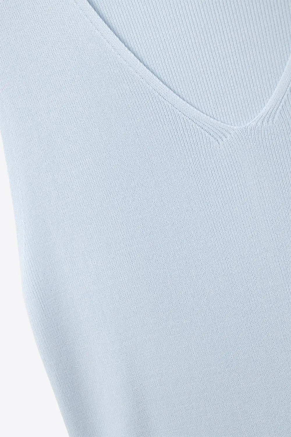 baby blue sleeveless fine knitted top With V-Neck - BLUE / ONE - Sweaters