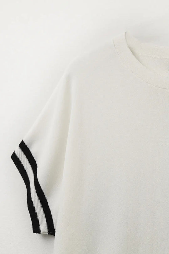 relaxed fit Sweater In White with black contrast detail - WHITE / ONE - Sweaters