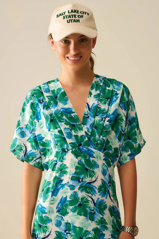 Maxi floral print dress in satin fabric with dropped sleeves - Dresses