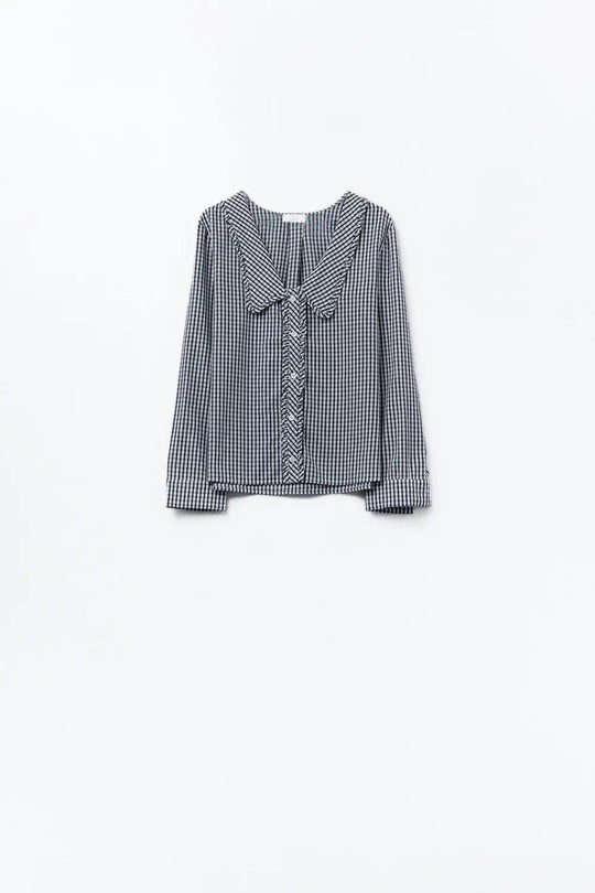 Gingham peter pan collar blouse in Black and White - Shirts